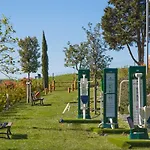 Gens Camuria Farm stay