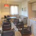 Gens Camuria Farm stay *