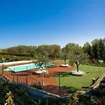 Gens Camuria Farm stay