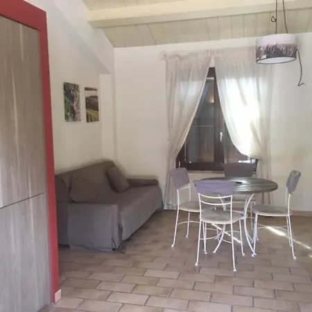 Alloggio per agriturismo Gens Camuria *