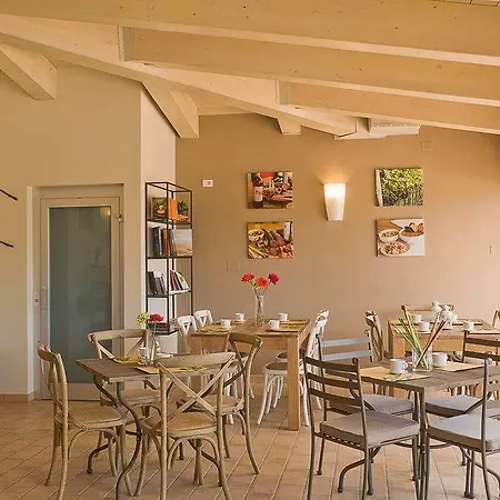 Alloggio per agriturismo Gens Camuria