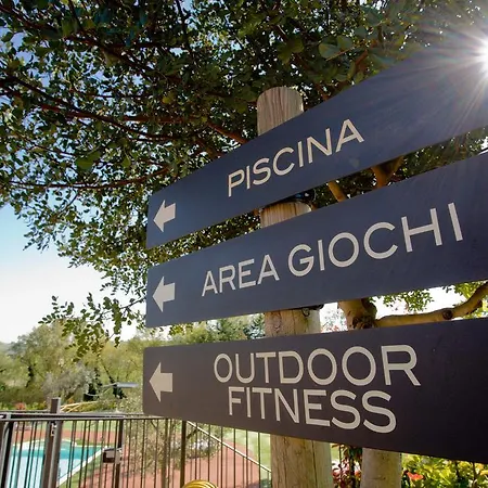 Gens Camuria Camerano