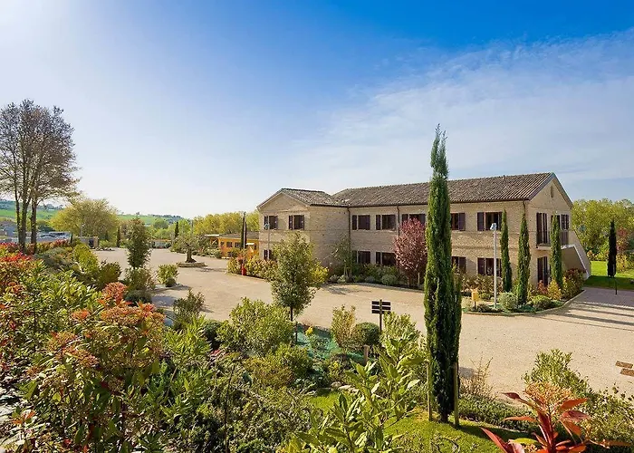 Gens Camuria Camerano