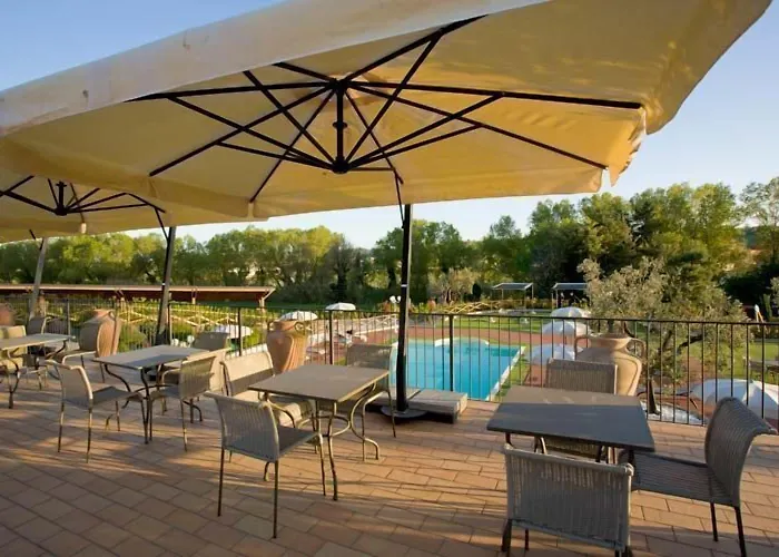 卡姆利亚族别墅 *